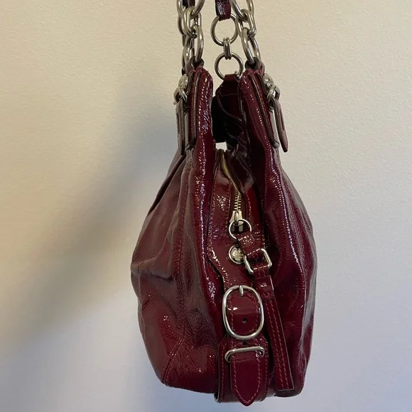 ~RARE Coach Maggie Mia Patent Cranberry Red Leather Handbag Tote Hobo Purse~
